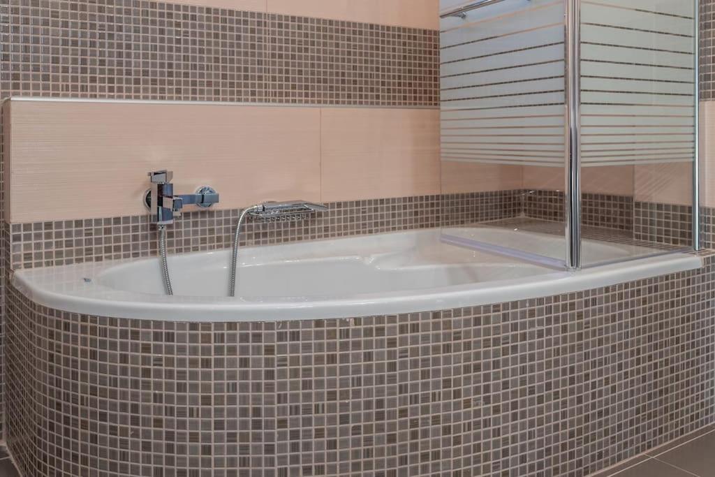 "Aeolos" Luxury Villa Preveza Exterior photo